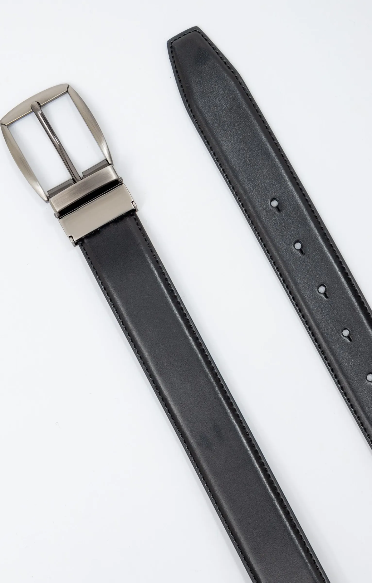 Accessoires<Armand Thiery BOX CEINTURES - Noir