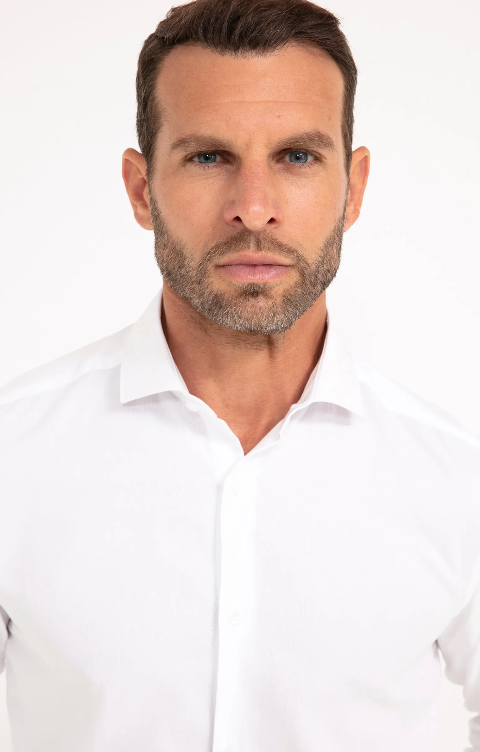 Chemises<Armand Thiery CHEMISE VILLE MICRODOT AJUSTÉE - Blanc