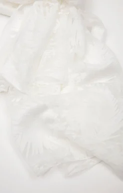 Accessoires<Armand Thiery Grand foulard léger tissé - Écru