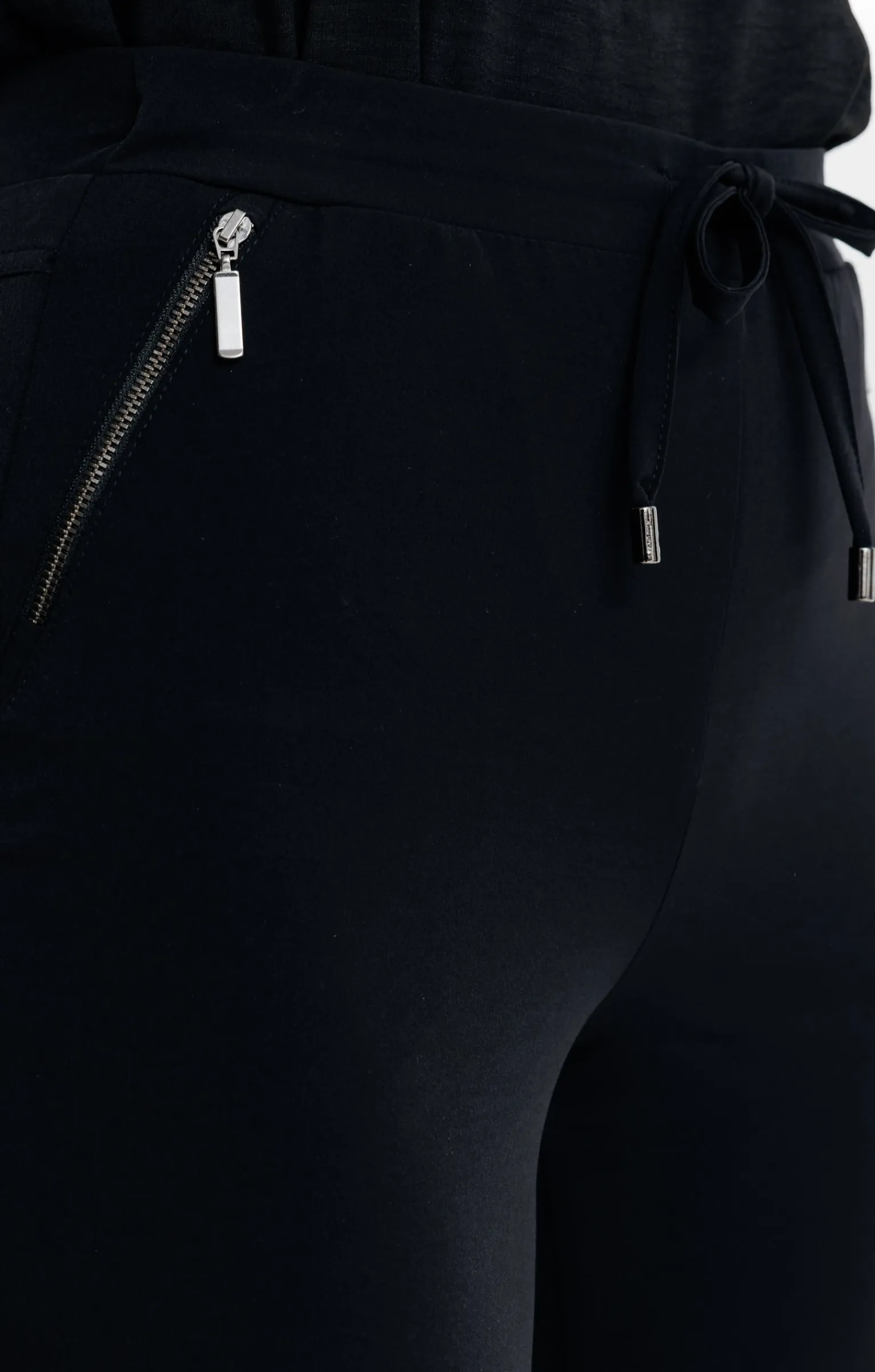 Pantalons<Armand Thiery PANTALON DETENTE DETAIL ZIP - Noir